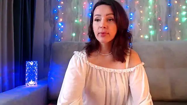 EvaXOAir online show from January 8, 4:05 am