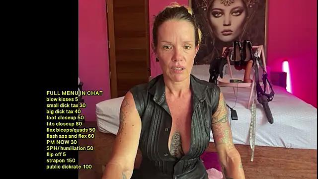 mommyselenafit  online show from October 6, 5:46 am