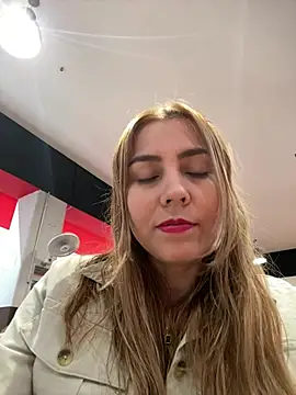 Brittanyrosexx online show from February 10, 9:07 pm