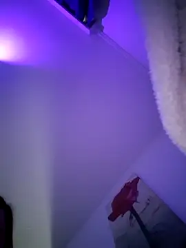 Cutegirlforyou online show from February 3, 9:47 am