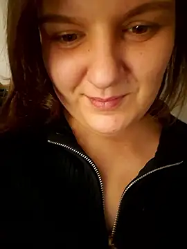 Cutegirlforyou online show from January 9, 11:14 am