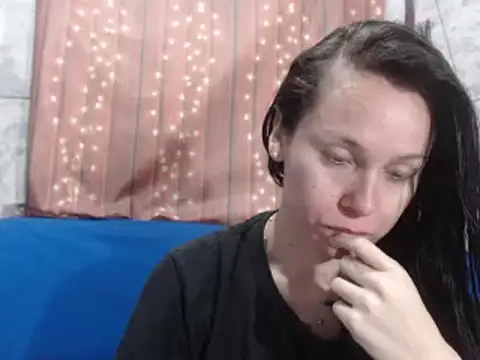 Venusluxodomme online show from March 27, 1:34 pm