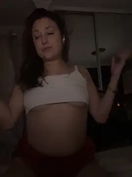 CrazyKittenMeow online show from May 21, 4:32 am