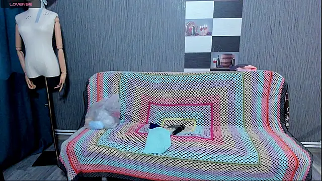 pa1e pr1ncess online show from October 6, 8:20 am