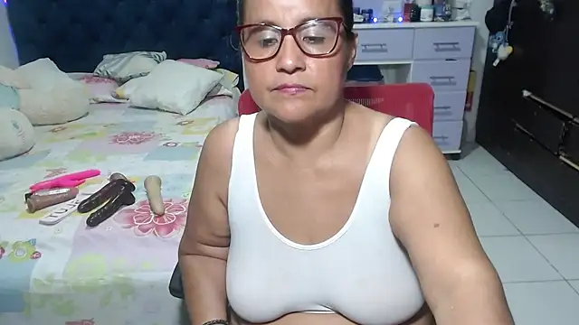 pervert mommy  online show from February 7, 12:09 pm