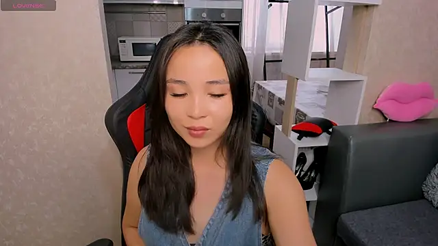 Snapshot of AyaMoon chatting on September 10, 5:18 am AyaMoon online show from September 10, 5:18 am