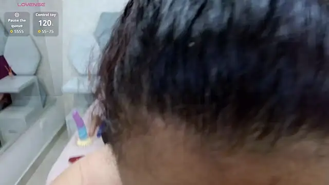 angel blue online show from April 18, 7:58 pm