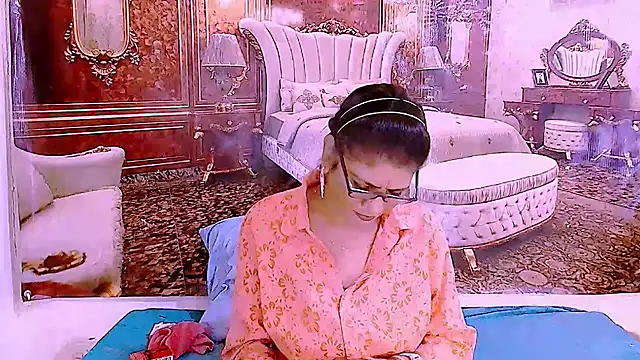 IndianAllure online show from June 5, 5:44 am