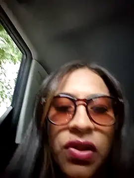 DAELAA online show from January 31, 11:25 pm