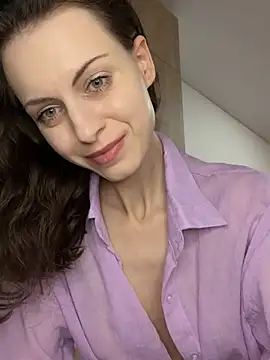 MissAnuta online show from March 1, 6:40 pm