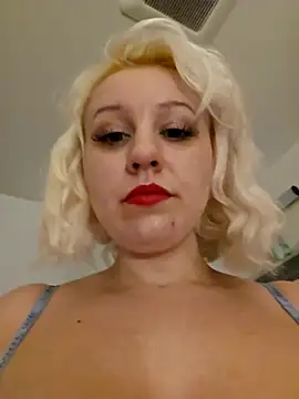 DamelynDaisy online show from November 1, 2:59 am