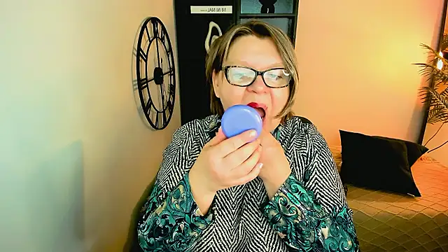 Shannonshine online show from March 1, 7:52 am