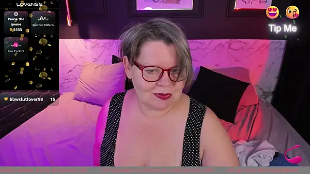 Shannonshine online show from December 20, 7:12 am