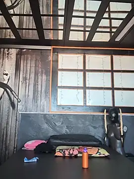 DarkDea online show from February 24, 1:32 pm