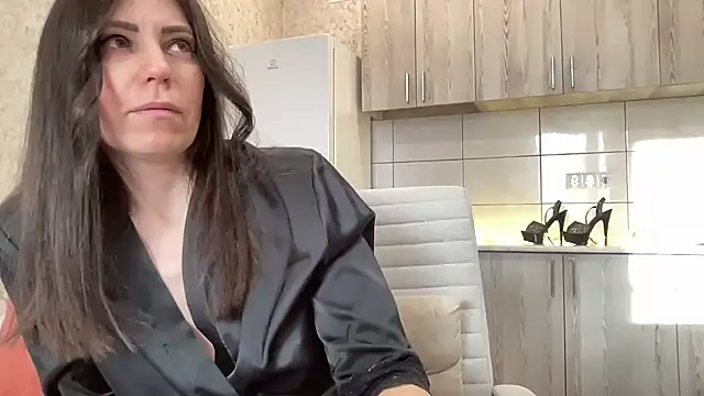 HotyWinter online show from March 23, 4:18 am