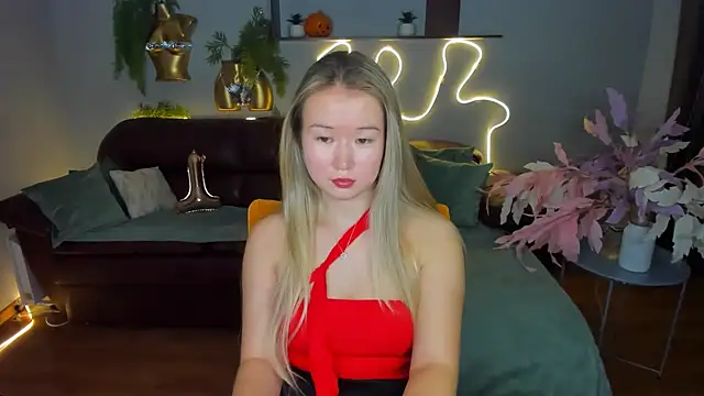 PollyOcean online show from October 28, 11:38 am