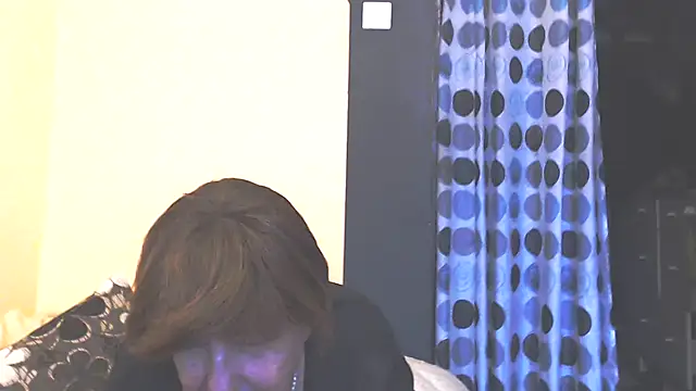 MioritaHard online show from November 22, 1:25 pm