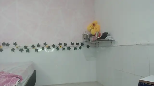 Snapshot of paola_ih chatting on September 15, 3:20 pm paola ih online show from September 15, 3:20 pm