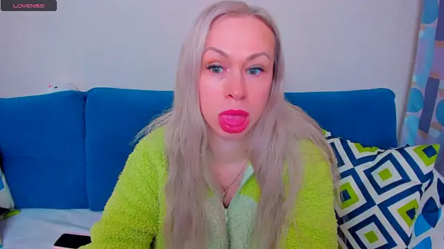 EllenMoore online show from September 28, 4:30 am