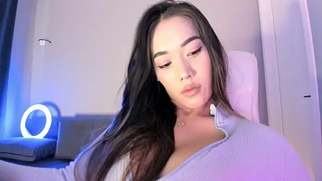 akura011 online show from December 17, 5:55 am