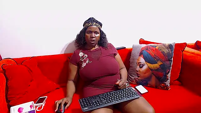 BootyliciousAssxxx online show from November 21, 10:12 pm