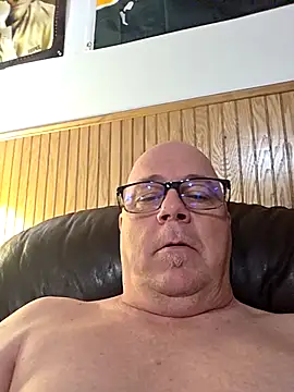 horny4you1 online show from November 20, 1:01 pm