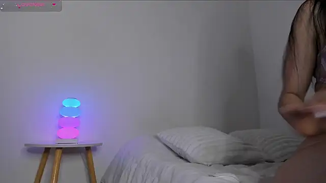 sophia clark1 online show from March 19, 4:55 pm