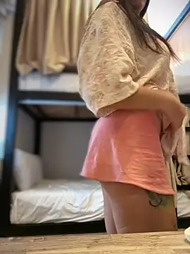 LilliThelo online show from February 7, 2:59 am