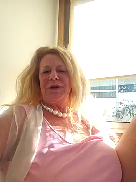 THESensualhorny online show from November 3, 3:16 pm