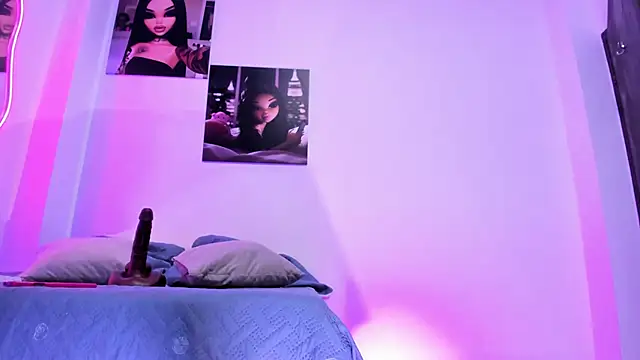 Snapshot of Ariana_lopezz chatting on September 28, 10:09 am Ariana lopezz online show from September 28, 10:09 am