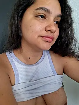 blerstefan1 online show from September 30, 12:55 pm