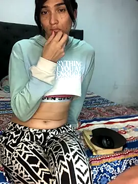 skynataly online show from November 15, 5:52 am