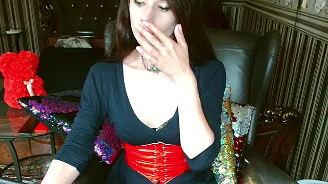 VictoryVega online show from July 6, 3:47 pm