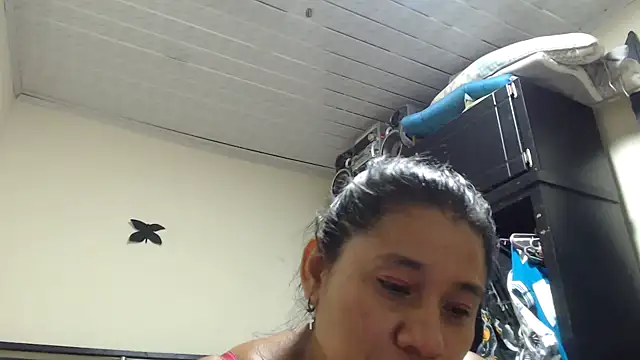adrixxx38 online show from June 3, 3:18 am