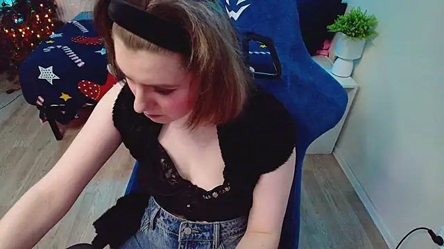 CranberryHot online show from February 11, 8:32 pm