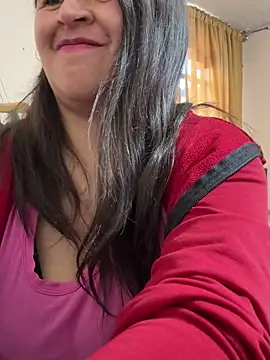 latinfemale online show from November 18, 10:33 pm