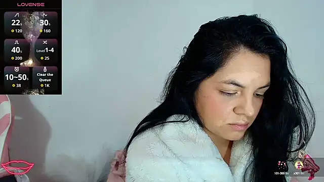 Snapshot of Anal_Milky_Momma chatting on October 16, 2:09 pm Anal Milky Momma online show from October 16, 2:09 pm