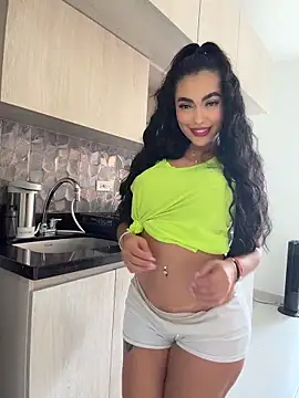 emma andrew1 online show from March 19, 5:39 pm