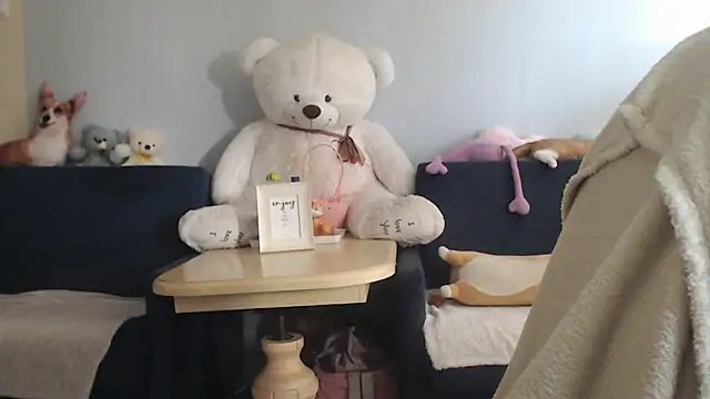 night is dark online show from September 26, 11:41 am