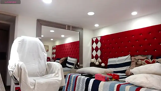 TamyJhonson online show from March 24, 12:21 pm