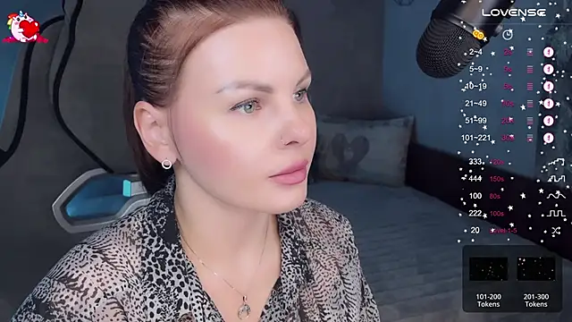 Snapshot of Your_Sweet_Lilu chatting on October 28, 5:52 pm Your Sweet Lilu online show from October 28, 5:52 pm