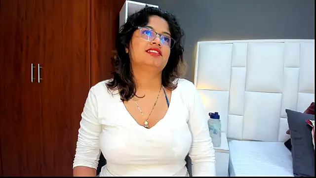 yeral2017 online show from April 18, 1:02 pm