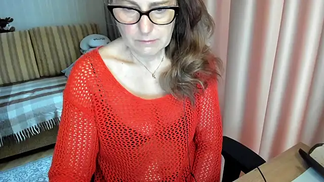 lauraoven online show from March 5, 7:26 am