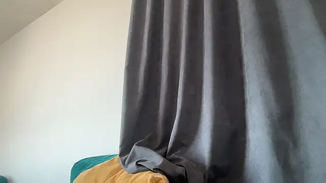 Iris cherry online show from October 4, 10:21 am