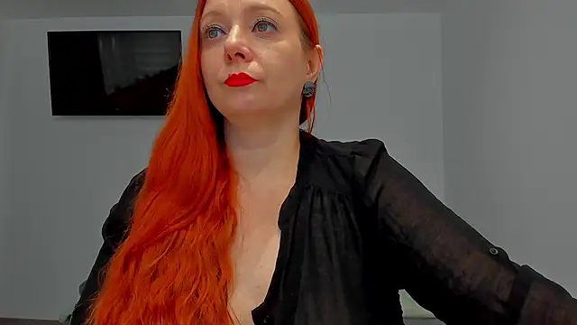 emilianna666 online show from February 20, 1:34 pm