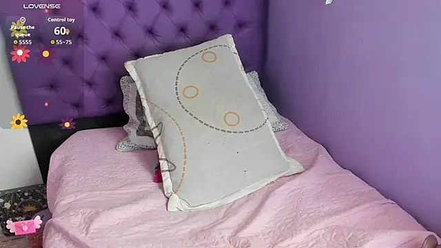 Margoth clain online show from April 15, 1:22 pm