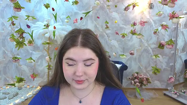 NicoleFoxery online show from April 6, 8:21 pm