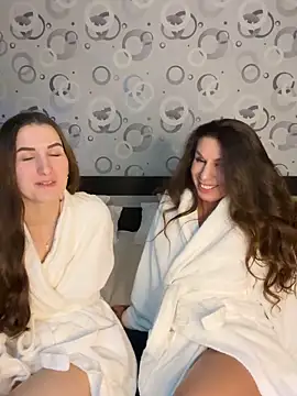 Marilyn La Rose online show from April 11, 1:26 pm