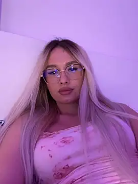 mollyxxx online show from October 5, 3:11 am