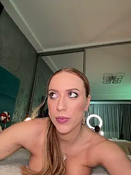 AlyaSeduce online show from December 2, 4:58 am